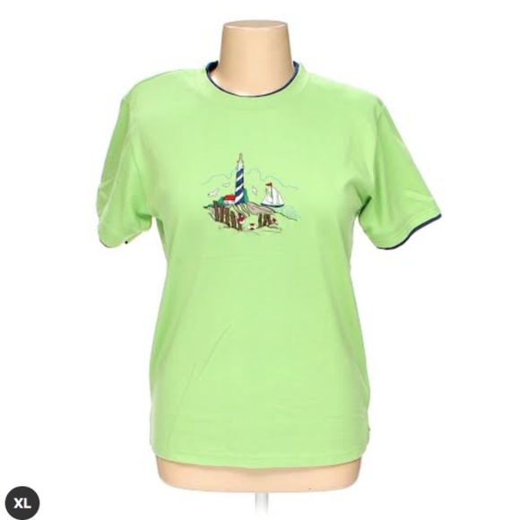size XL, bust up to 44" inches, lighthouse shirt, new condition - Picture 1 of 2